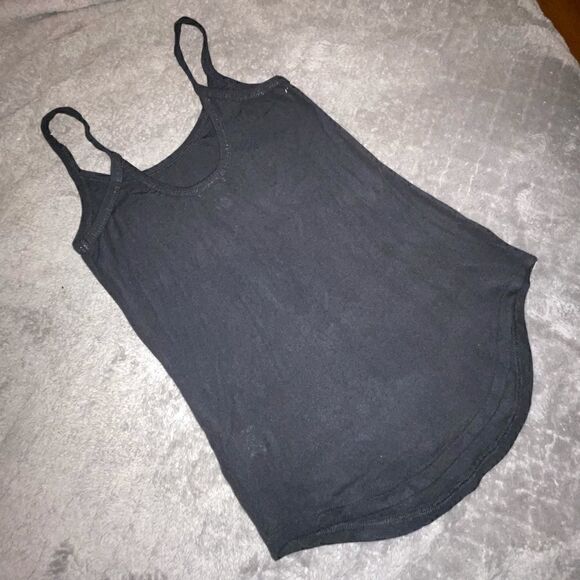 hinge Black Simple Tank   - Picture 4 of 6